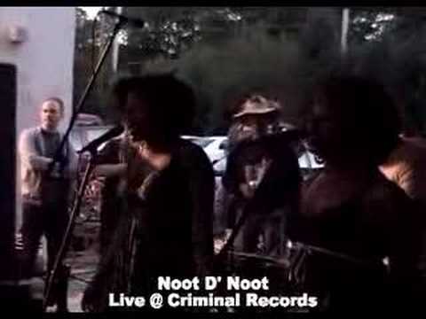 Noot D' Noot - live @ Criminal Records (Record Store Day)