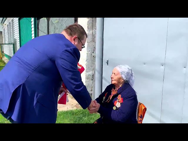 Ветеранов Великой Отечественной войны, проживающих в Алексеевском, поздравили с песнями военных лет