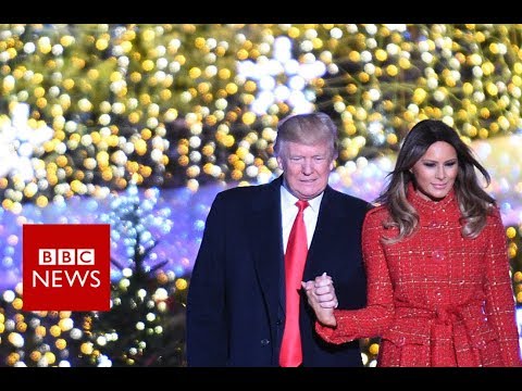Should Americans say Merry Christmas or Happy Holidays? - BBC News