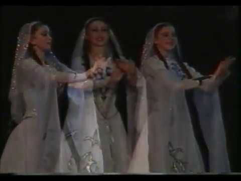 27  NAZIOARTEKO FOLKLORE JAIALDIA DAGESTAN 2001
