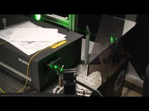 レーザー制御研究室（電子機械学科）