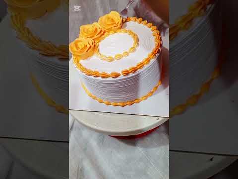 1pound cake decoration 🥰 #shorts #viralshort #cakedecorating