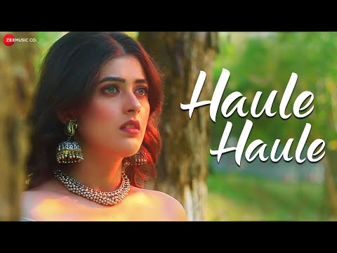 Poster हड़ले हड़ले haule haule hindi lyrics – jyotica tangri