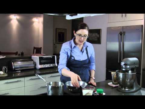 Layered Chocolate Truffle Cake : Recipes for Chocoholics