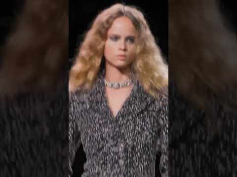 Chanel Fall-Winter 2023-2024 #chanel #fallwinter2023 #fashionshow #luxury #fashion