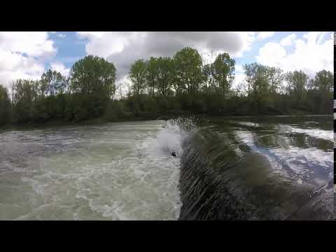 Isar - km 126,7 - Sohlstufe, unfahrbar (2017)