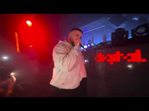 The Blackout Crew + Dj Cheeze - Won’t Forget You