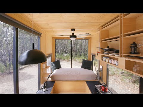 NEVER TOO SMALL South Australian Off-grid tiny house - 14sqm/150sqft