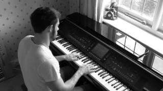 Apple iPhone 5 Music Every Day Advert (Rob Simonsen - Red) played by Ashley Yeates