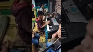 Download lagu belajar bernyanyi dengan peralatan musik apa adanya || sayang sayang disayang #pentakosta mp3