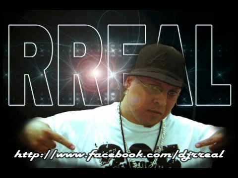 DJ RREAL of the LENETOWN DJs Scratching