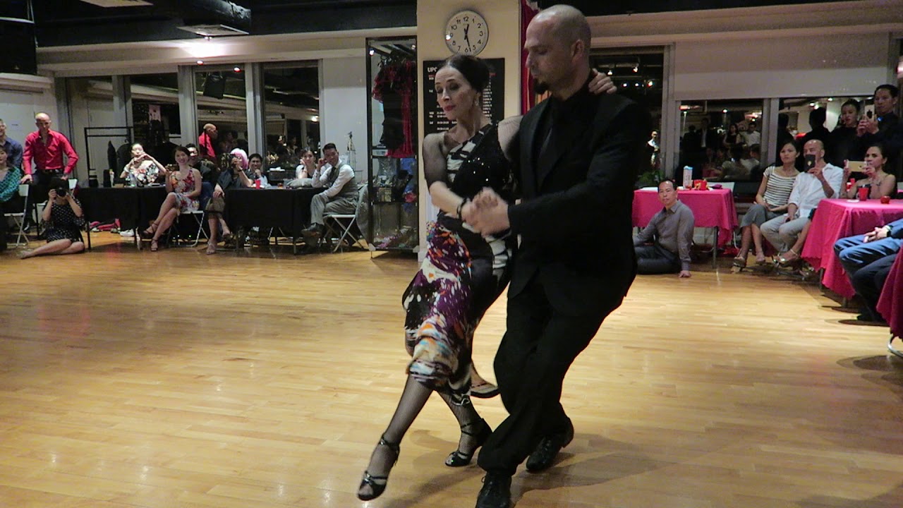 Guillermina Quiroga y Mariano Logiudice - 2018 Hong Kong Tango extreme  1/4