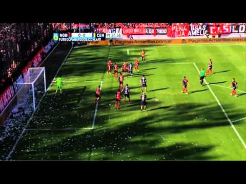 Volea por duplicado. Newell's 0 - Central 0. Fecha 18. Primera División 2015. FPT.