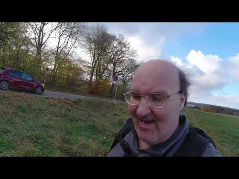 MongoTV_7597 - ENGLISH VLOG - Have a Good Sunday - Walk Outside Close Big Lake