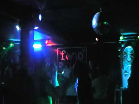 Matthew Pear @ Essential Vibes - Fonobar 24.09.2011 (2)