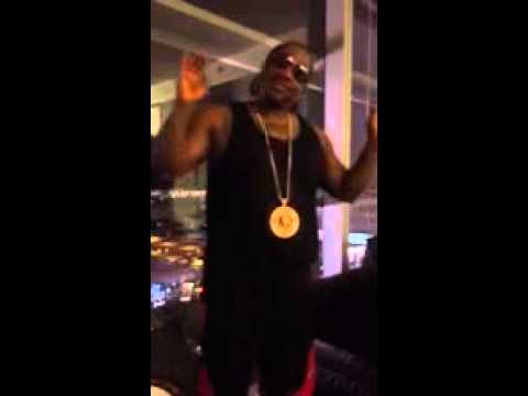 J diggs & Philthy Rich Performing Live In Akron Ohio!!!