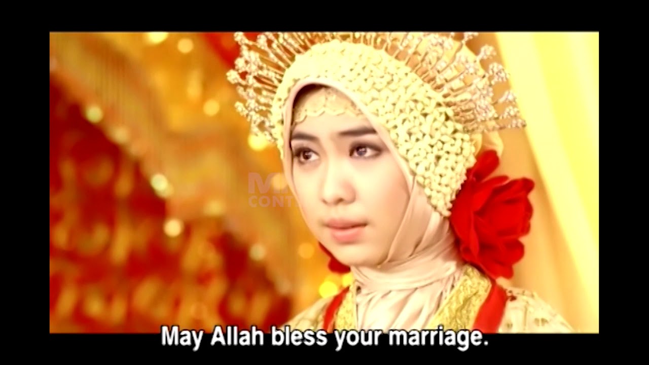 Miniature de la vidéo Ketika Cinta Bertasbih 2 (trailer) du film When Love Hymn 2