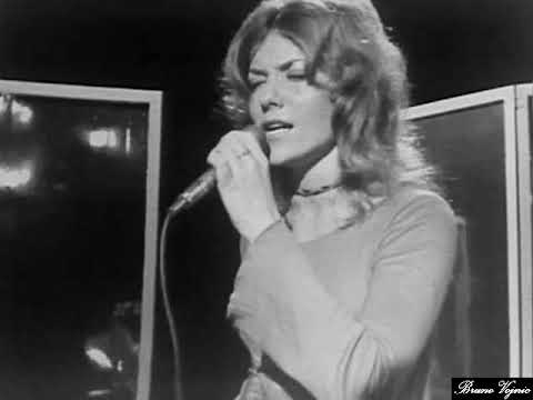 I Just Wanna Make Love To You - Alison MacCallum