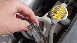 How to Add Coolant in a Toyota Highlander (2008–2013) 🌡️ Step-by-Step Guide
