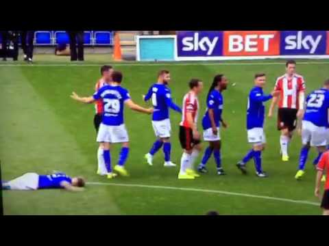 Chesterfield v Sheff Utd