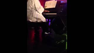 Cyrus Chestnut solo ....