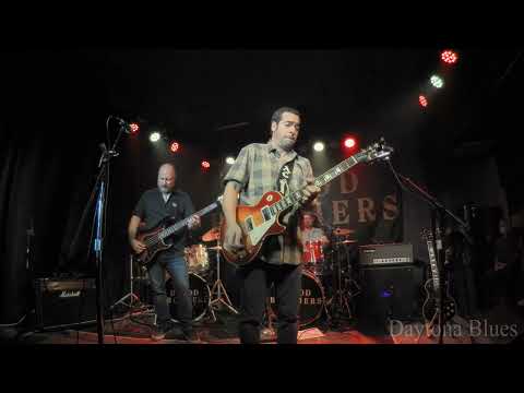 Albert Castiglia & Mike Zito * BLOOD BROTHERS TOUR 2022 * Awesome 1st set  - The Alley part 1 LIVE!