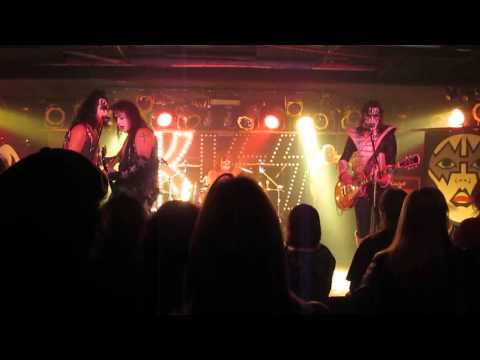 101715 KISS Alive! NYC: Black Diamond