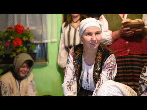 Grupul folcloric Grecesti-Cernatesti, Dolj ( La clacă de porumbi )