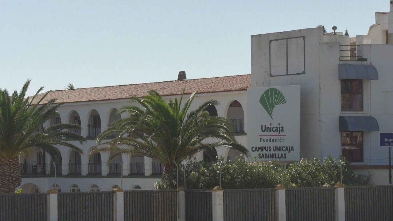 Sigue la tramitación para solucionar el asunto de La Colonia de Sabinillas