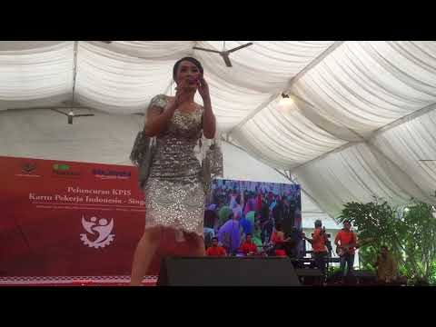 Kereta Malam - Zaskia feat. Absolute Band at KBRI Singapore