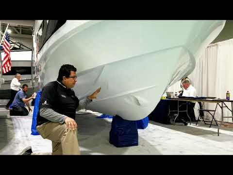 AIRSTEP hull on beneteau outboard boats