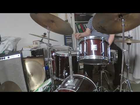 Emancipating beats and general survival in a high-speed samba setting