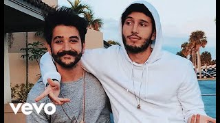 Sebastián Yatra, Camilo - En Guerra Lyric Vídeo