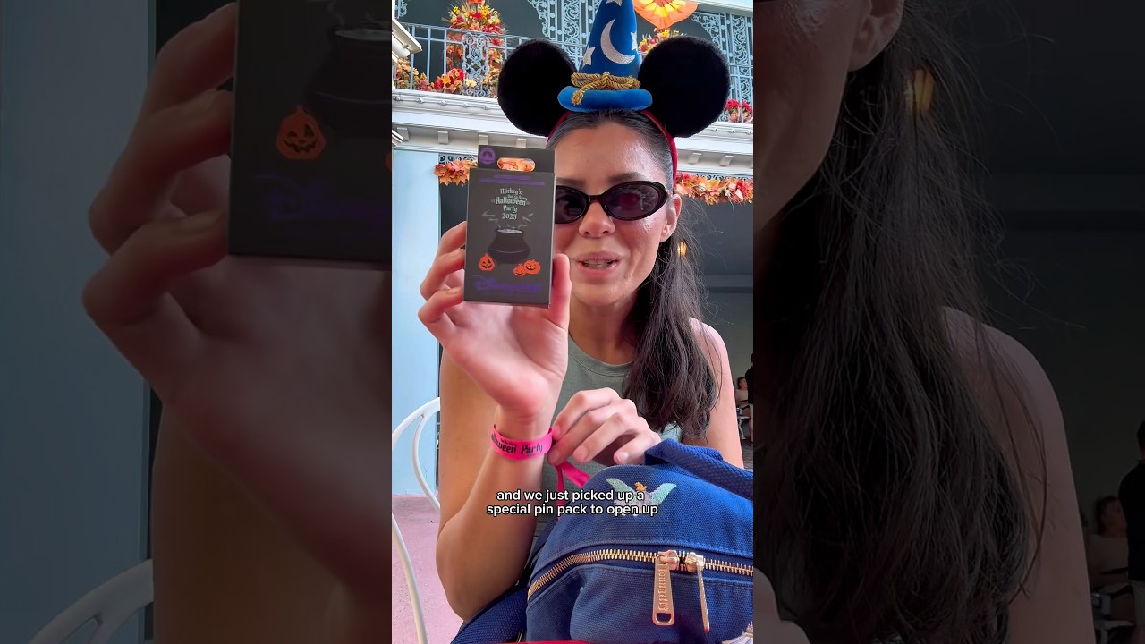 This Halloween mystery pin pack was perfect 😂#motivation #disney #disneyworld #disneyparks #shorts