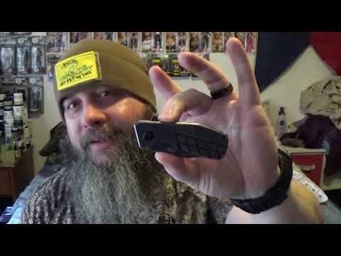 EDC Fixed Blade vs Folding Blade. Pros vs Cons