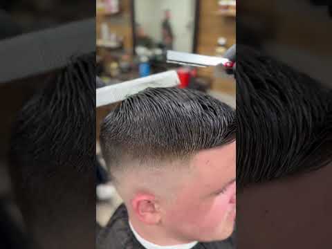 Thinning with straight razor #barber  #shorts #hair #connecticut #satisfying #straightrazor