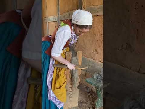 All of the steps for processing #flax. #linen #livinghistory #museum #historic #textiles