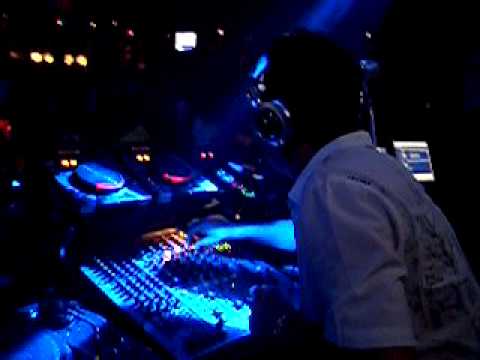 DJ MARK RIZZO @ ALEXANDER´S (santiago do cacem) AFRO-BRAZILIAN HOUSE TOUR 30.05.2009 PART 5