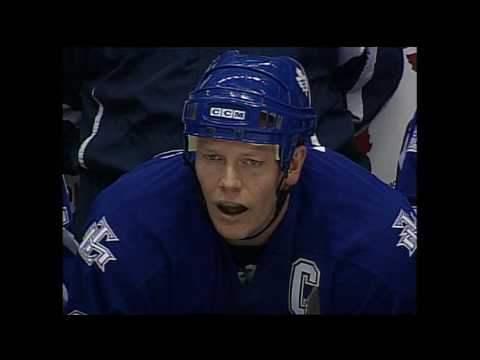 Relive Alfredsson mocking Sundin's stick throw