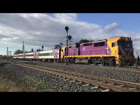 V/line N451 City of Portland at North Shore/Corio heading into Geelong 30/6/2021