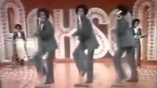Michael Jackson - (1972) People Make the World Go Round (Sous Titres Fr)