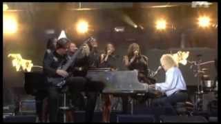 Michel Polnareff - Qui a tué grand maman (Live Tour Eiffel 2007)