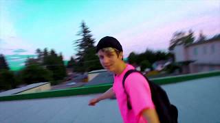 Download lagu different class, same boat Powfu (Prod.Tsurreal) (Dir.Meliodic) mp3