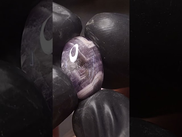 حجر جمشت طبيعي مفحوص و موثق بشهادة مختبر