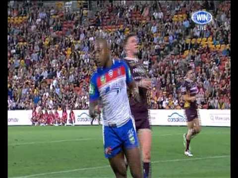 Akuila Uate Runs 90 Metres And Drops The Ball