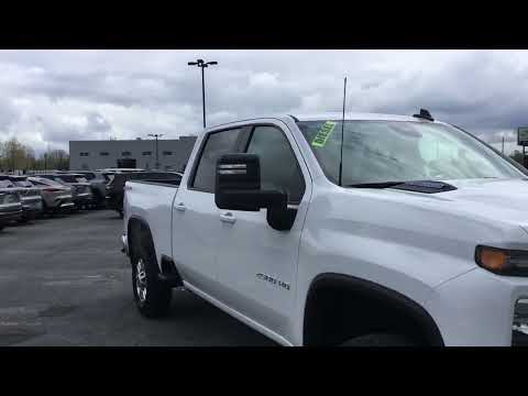 2025 Chevrolet Silverado 2500HD 4WD Crew Cab Standard Box LT in White for sale at Seaway Chevrolet Buick GMC Ltd in Cornwall, ON