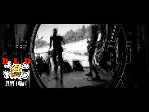 Dirty Lesbian Duck - Dirty Lesbian Duck - Sémě Lásky (Oficiální videoklip)