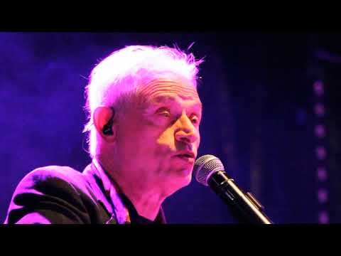 Amedeo Minghi: “Dopo l’omaggio a John Lennon ho tanta voglia di teatro”