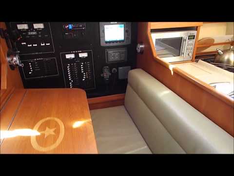 Island Packet 440  -  Crispus