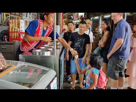 Turkish ice cream man is tricking Rutva